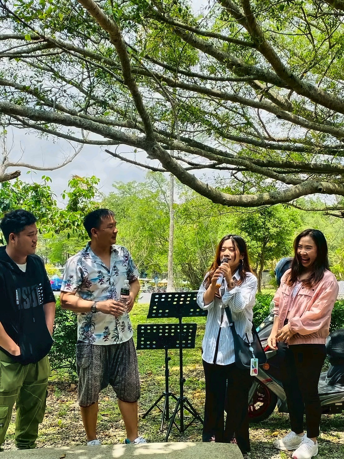 潑水節